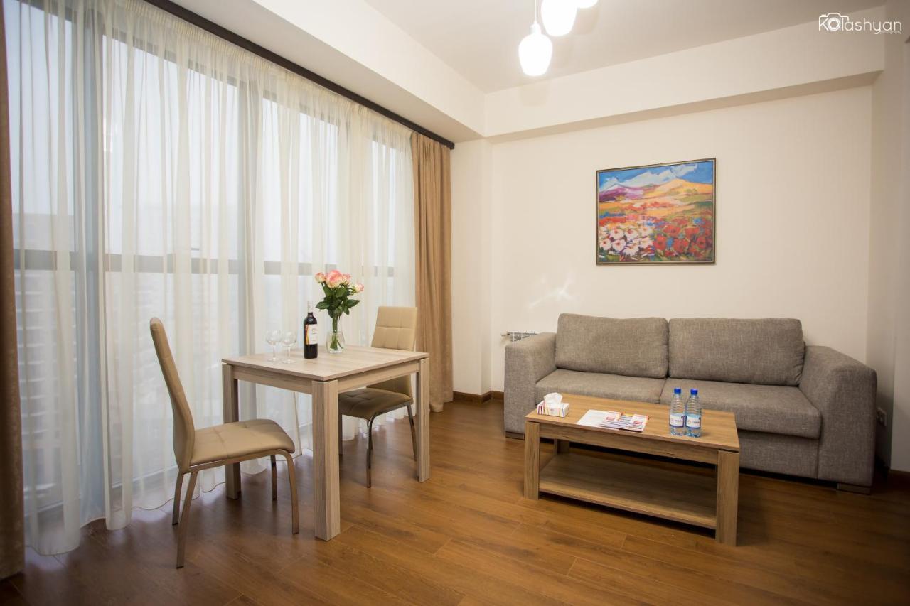 Welcome City Center Apartments Erivan Exterior foto